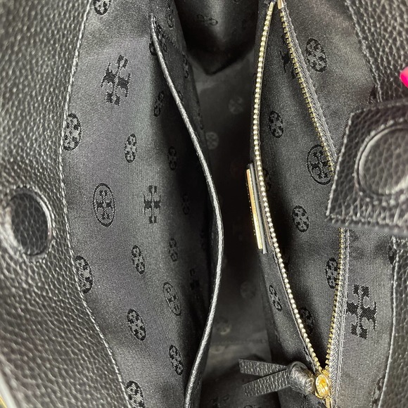 Tory Burch| Thea Web Large Shoulder Bag - Picture 6 of 11